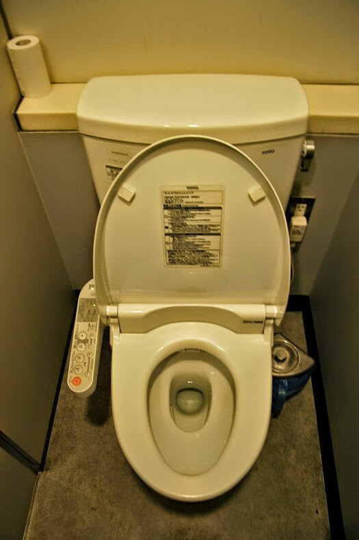 Японские туалетные технологии