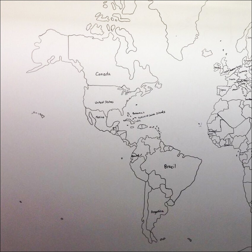 11-летний мальчик по памяти нарисовал карту мира