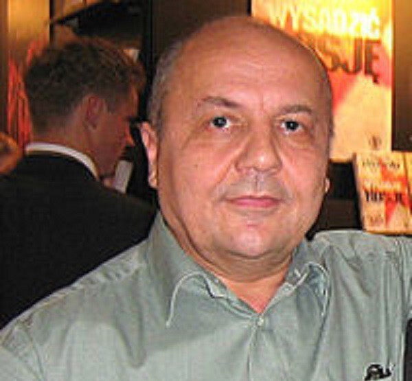 Виктор Суворов