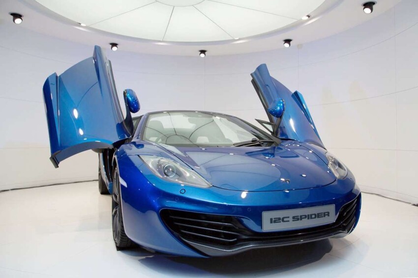 1. Форсаж 7: McLaren Automotive MP4-12C.