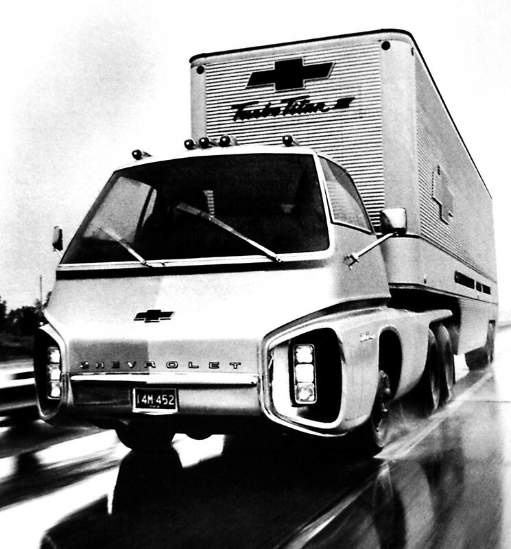 Футуристический тягач Chevrolet Turbo Titan III