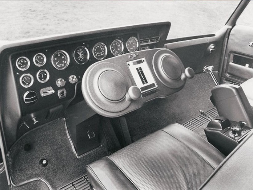 Футуристический тягач Chevrolet Turbo Titan III