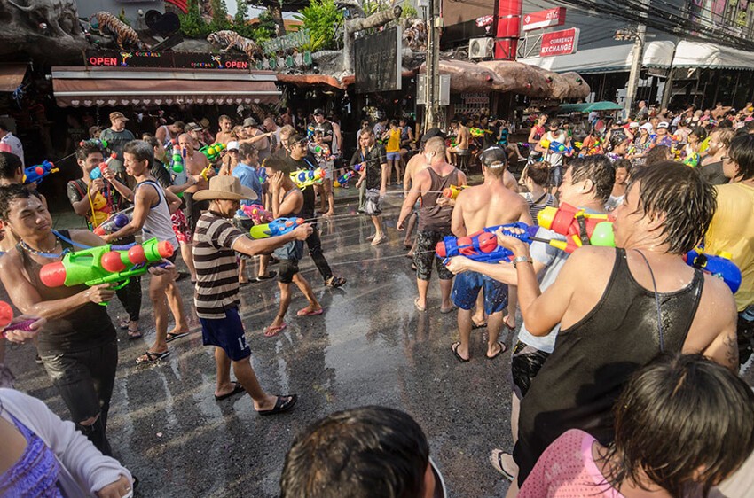 «Songkran Water Festival», Таиланд.