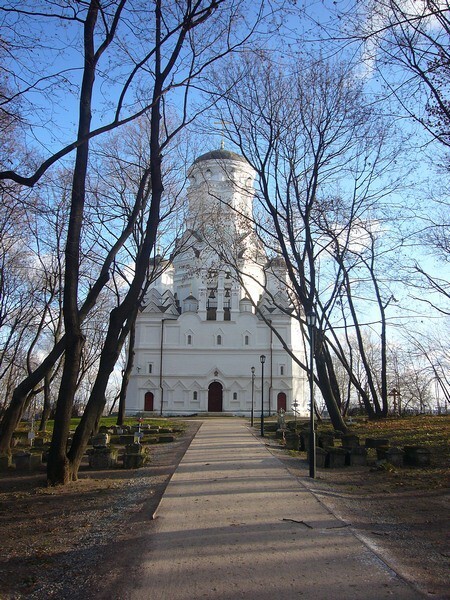 Музей-заповедник Коломенское в Москве 