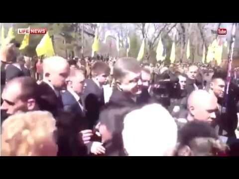 Одесситы встретили Порошенко криками «Фашизм не пройдёт» 