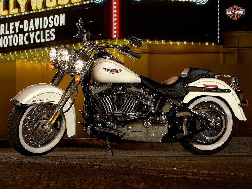 SOFTAIL® DELUXE