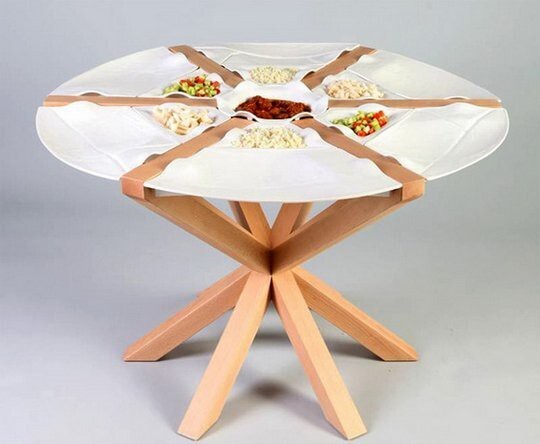 15. Стол-тарелка (Дизайнер – Elad Kashi)