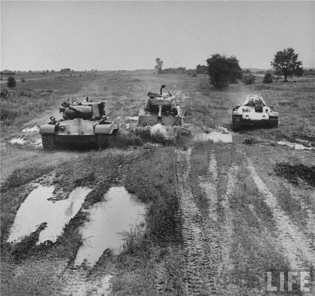 Испытание Т-34 и КВ на Абердинском полигоне в США. 1942 год