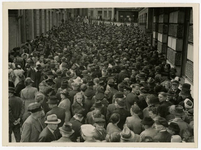 КАК АМЕРИКАНЦЫ ПРОВОДИЛИ ДЕНАЦИФИКАЦИЮ ГЕРМАНИИ ( +18 )