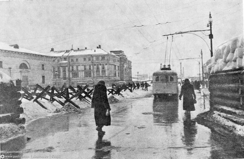 Прогулка по Москве 1941 года