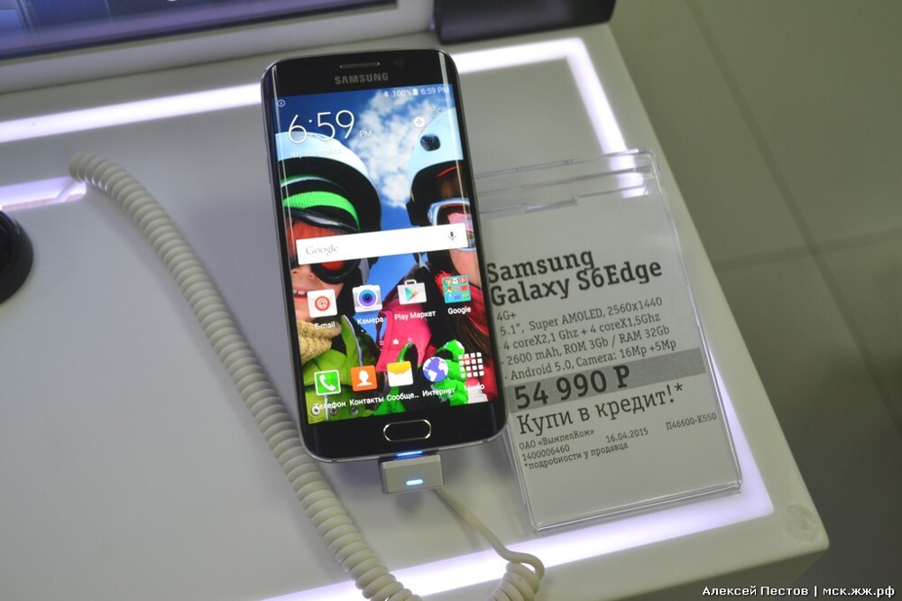 Старт продаж Samsung Galaxy S6 в Москву