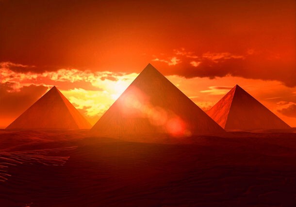 2. Великие пирамиды в Гизе, Египет