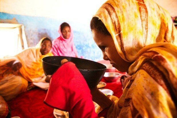 Антидиеты: как и почему мавританские девочки съедают по 16 тысяч калорий 