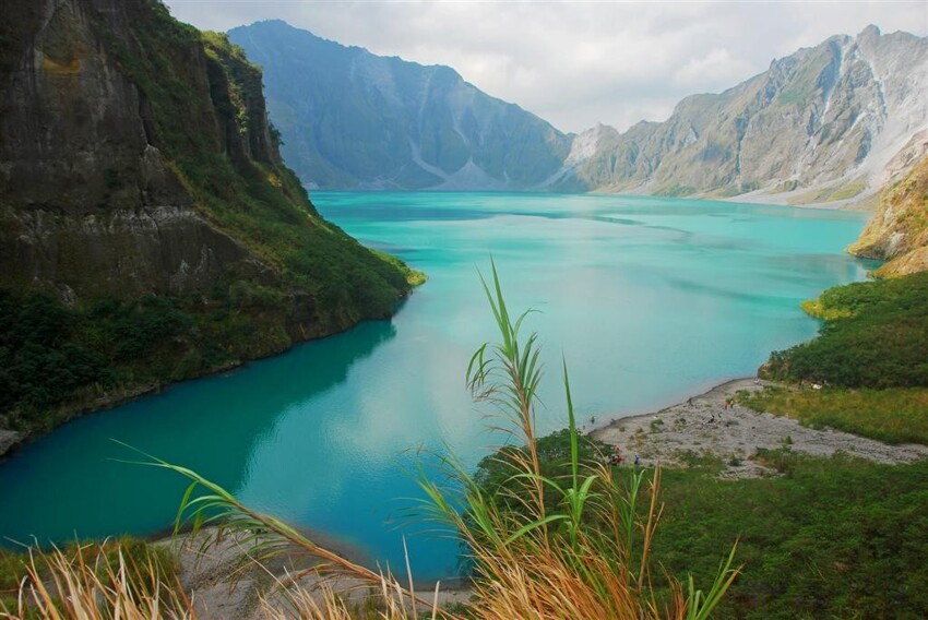 2. Озеро Пинатубо, Филиппины