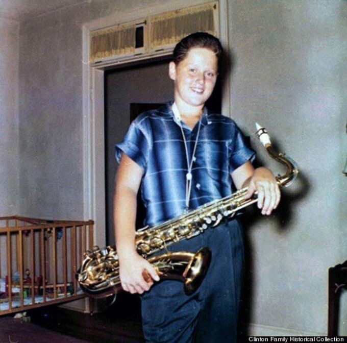12-летний Билл Клинтон с саксофоном в руках, 1958