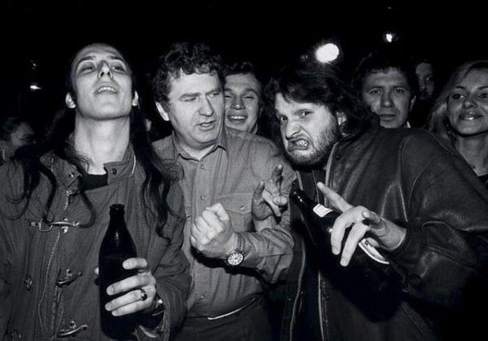 В 1992 году Жириновский сходил в рок-клуб...