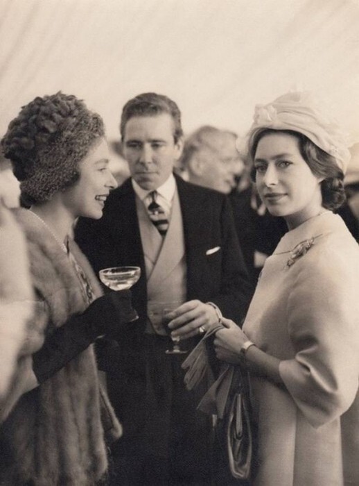 Принцесса Маргарита и Королева Елизавета, 50-е годы