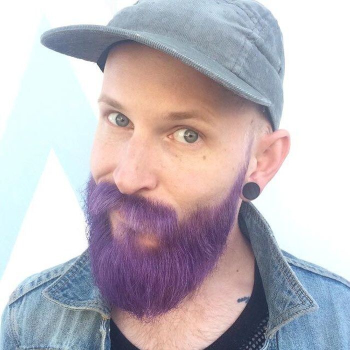 Фиолетовая борода сделает цвет ваших глаз ярче
