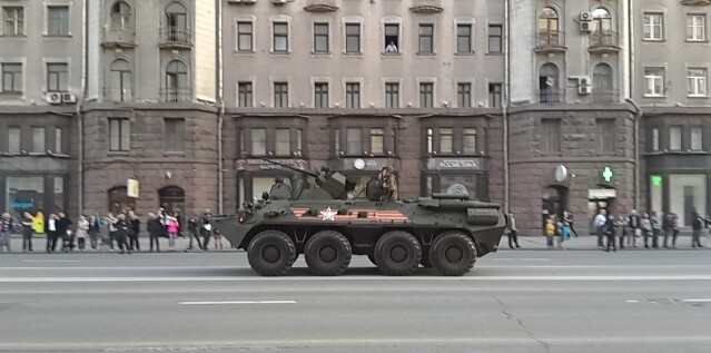  Проход техники. Москва, Тверская 29 апреля