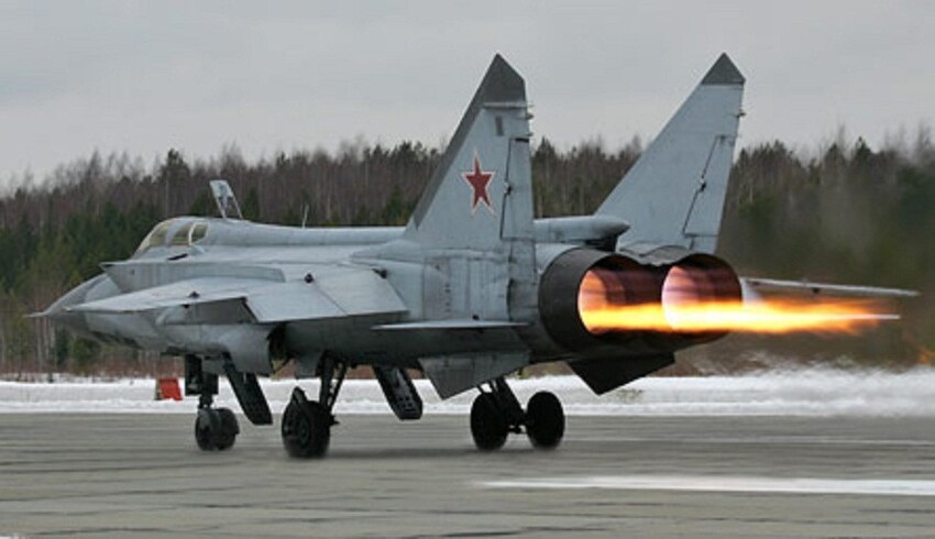 Вторая жизнь МиГ-31: самый опасный перехватчик в мире выходит на новую