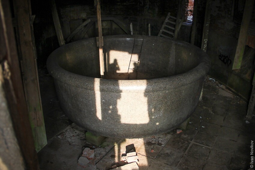 "Царь-ванна" в Царском селе