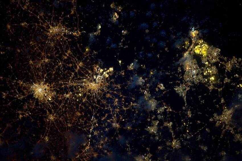 Как выглядят города из космоса