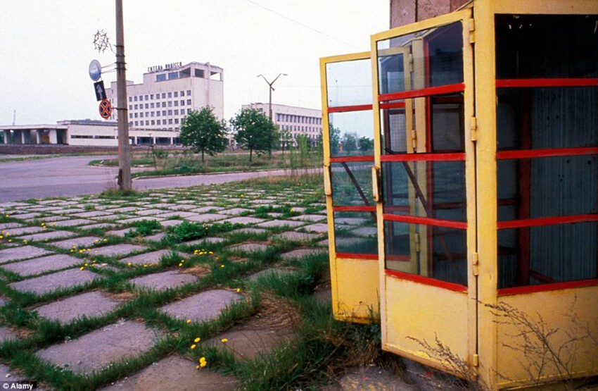 Редкие цветные фотографии Припяти в 90-е годы