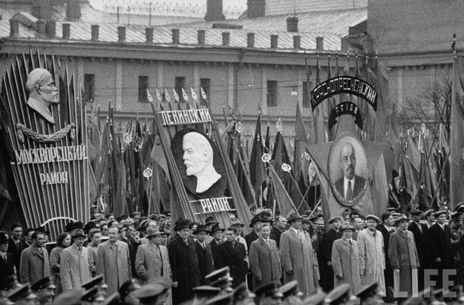 Как проходили майские праздники в Москве в 1958 году