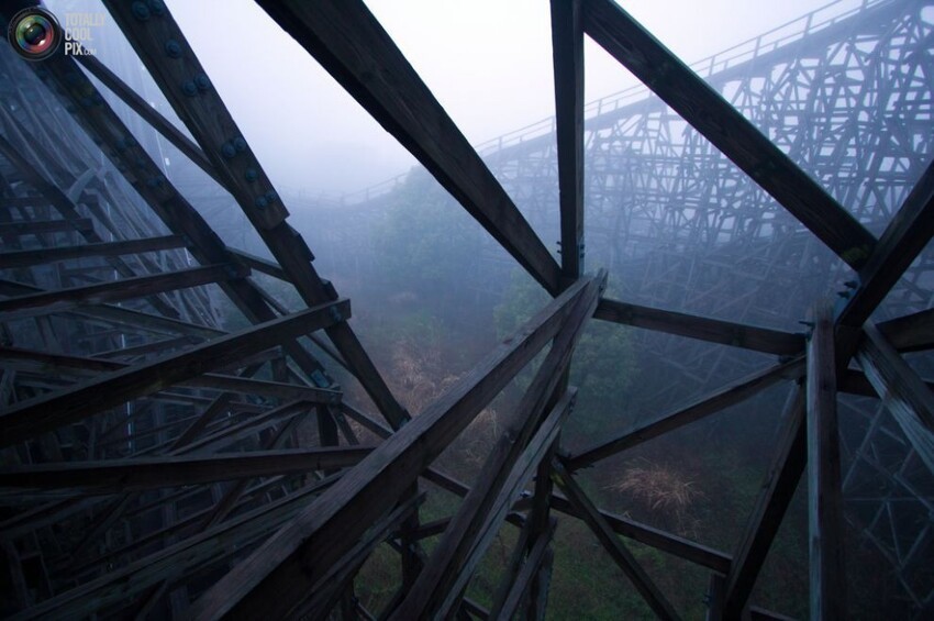 Заброшенный тематический парк Nara Dreamland в Японии