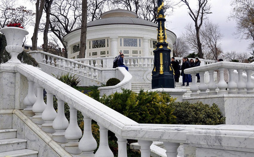 Губернаторский сад Баку