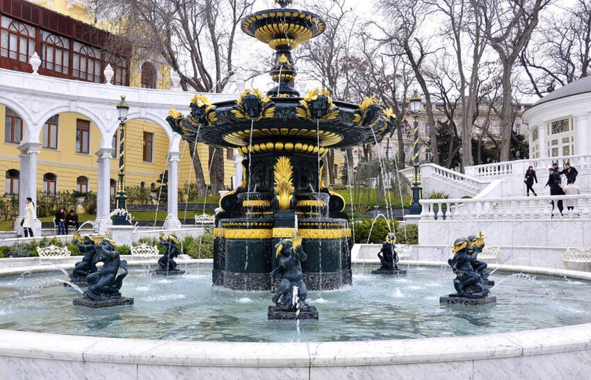 Губернаторский сад Баку