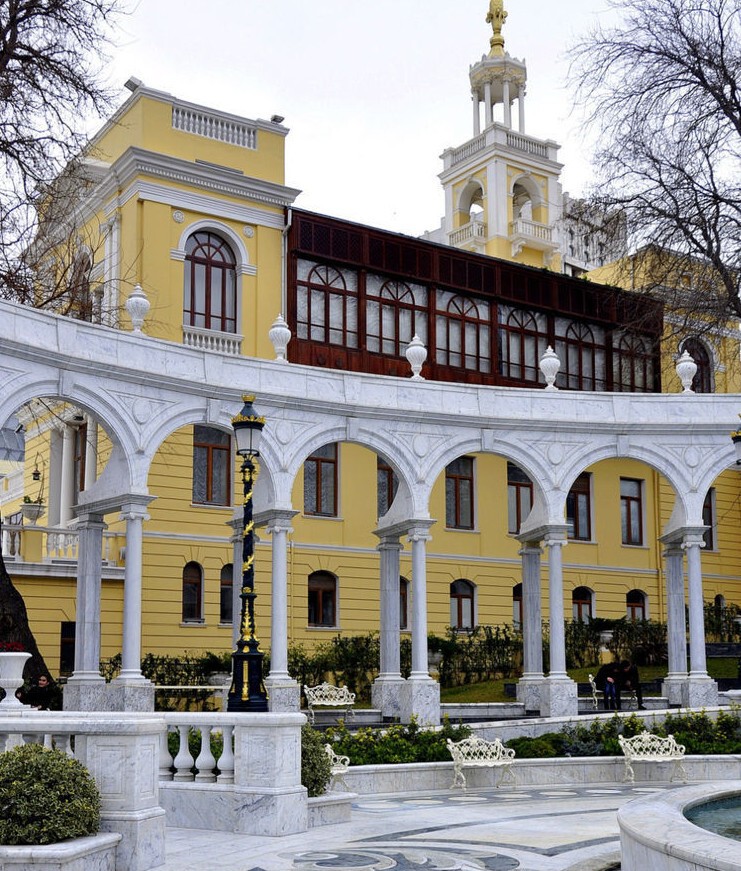 Губернаторский сад Баку