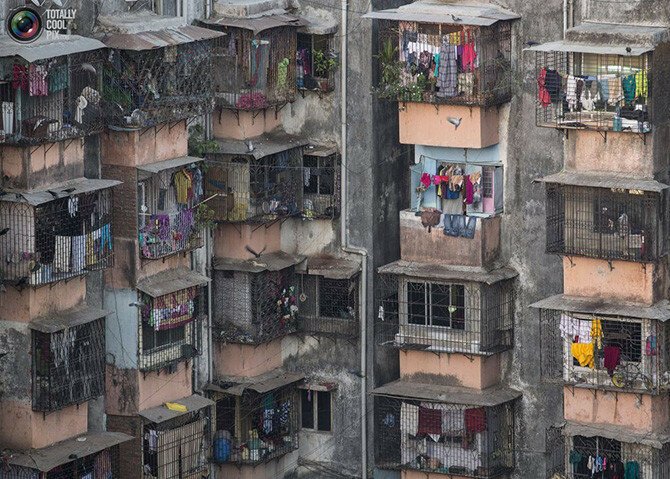 Жилой дом в трущобах Дхарави в Мумбаи, 28 января 2015 года.