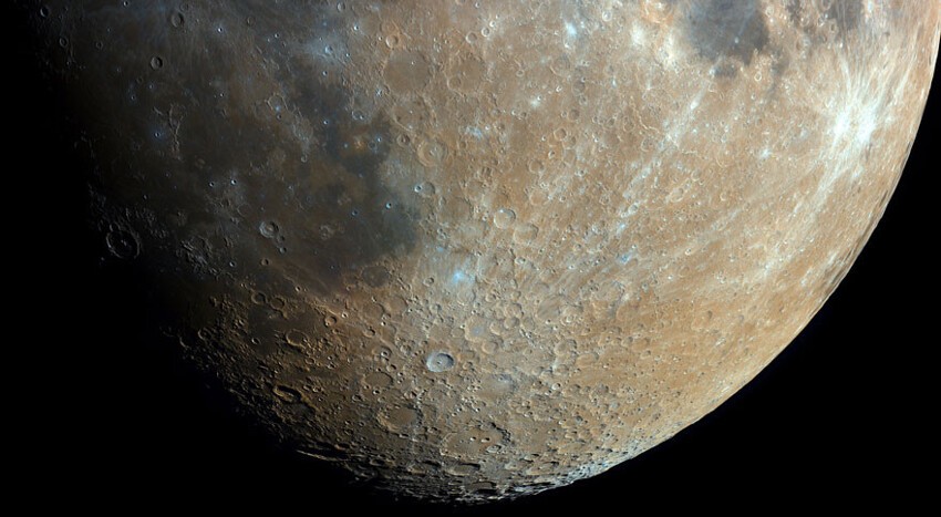 Польский астрофотограф-любитель создал фото Луны в высоком разрешении