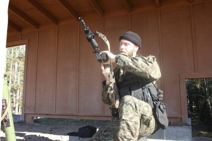 Американские реконструкторы в Чечню играют.