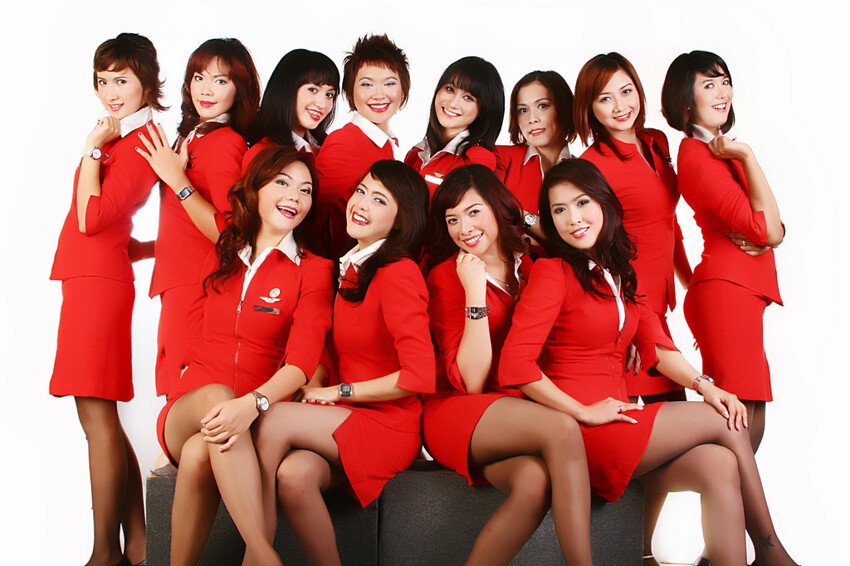 4-е место - Девушки и форма малайской Air Asia. Тут, как говориться, и добавить нечего - хороши!