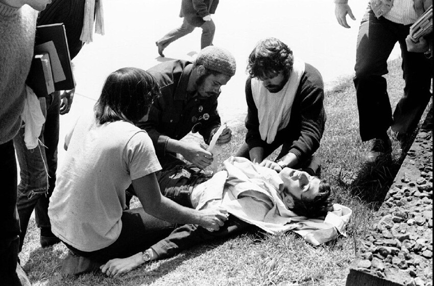 Четверо студентов были убиты и девять ранены во время демонстрации против войны во Вьетнаме и Камбодже. 4 мая 1970 года.