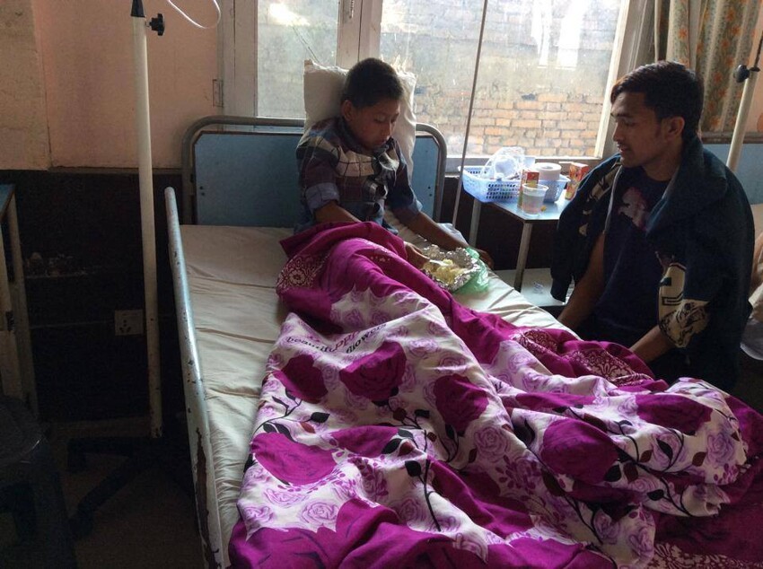  19-летний парень, который спас 55 сирот в Катманду