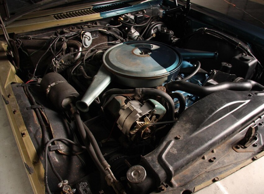 Реставраторы восстановили купе Oldsmobile только наполовину