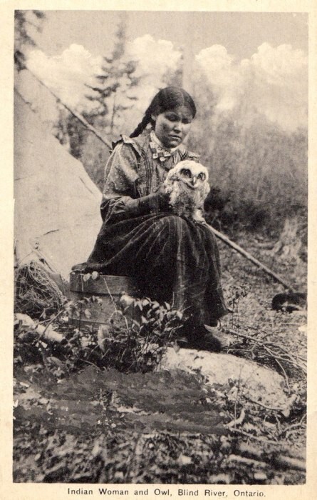 Индианка и сова. Онтарио, 1910