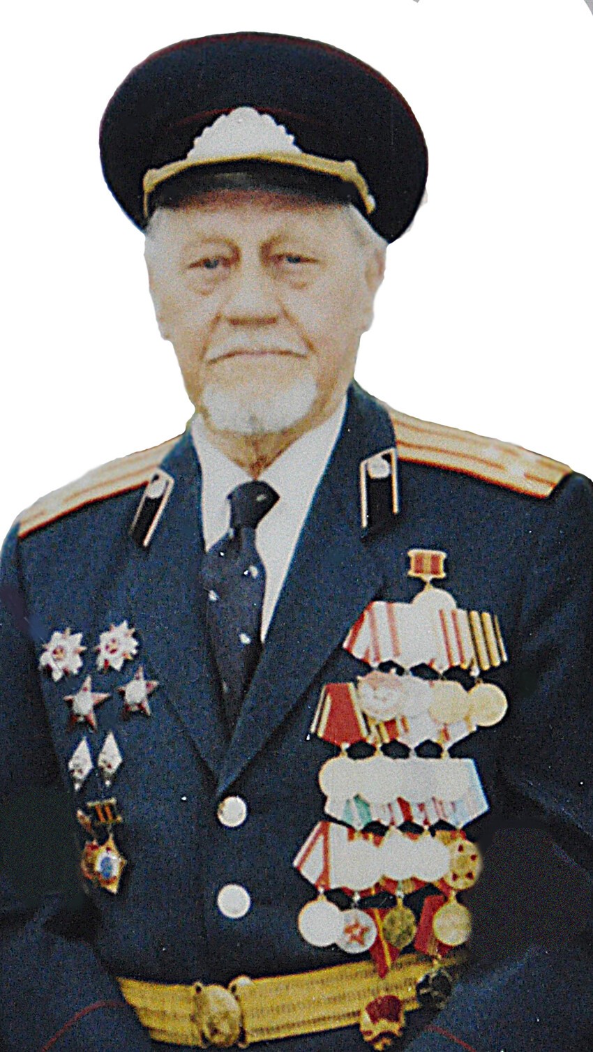 Сапрыкин Петр Петрович (1914-2002)