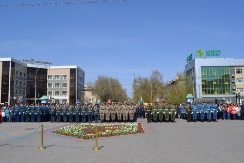 Парад г. Петропавловск. Казахстан 