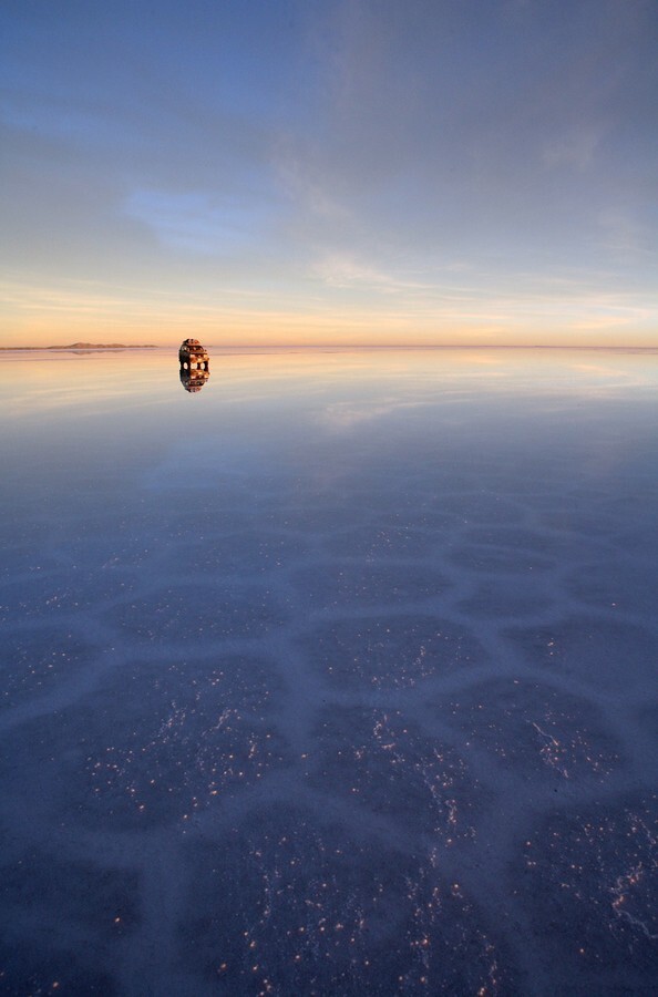  Солончак Уюни (Salar de Uyuni) — зеркало мира