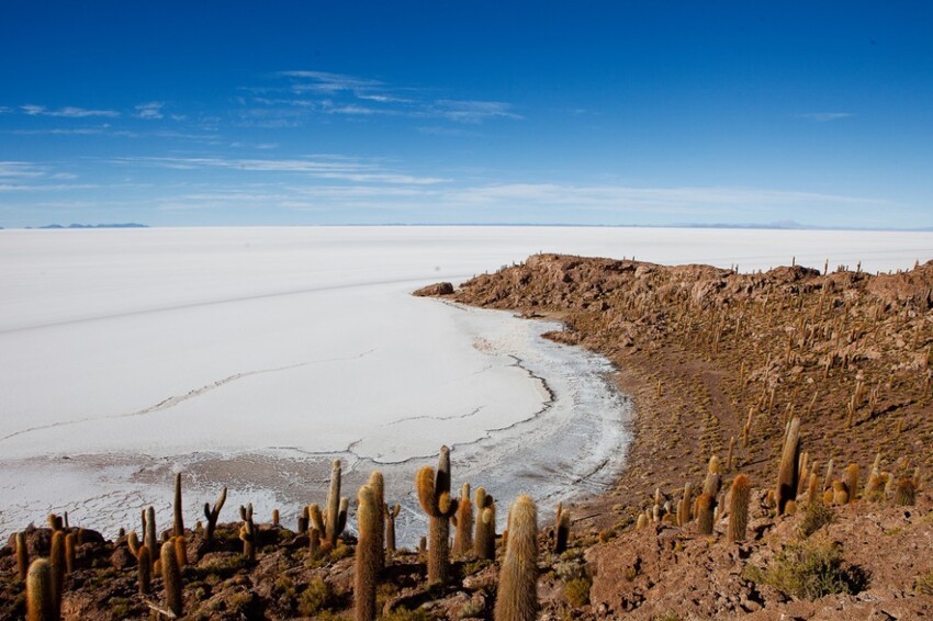  Солончак Уюни (Salar de Uyuni) — зеркало мира