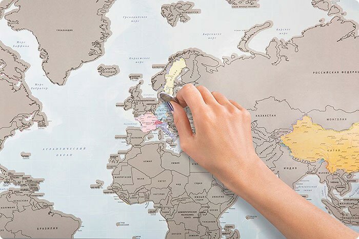 Скретч-карта мира которая позволяет отследить места, которые вы посетили