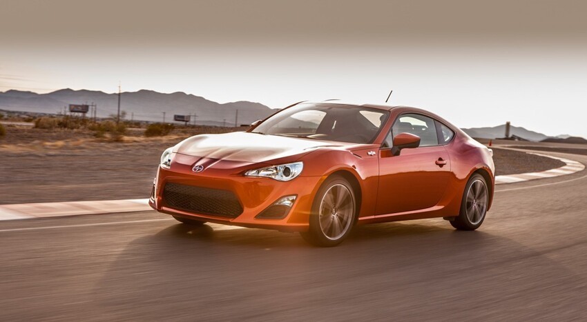 Subaru BRZ, 2012. 