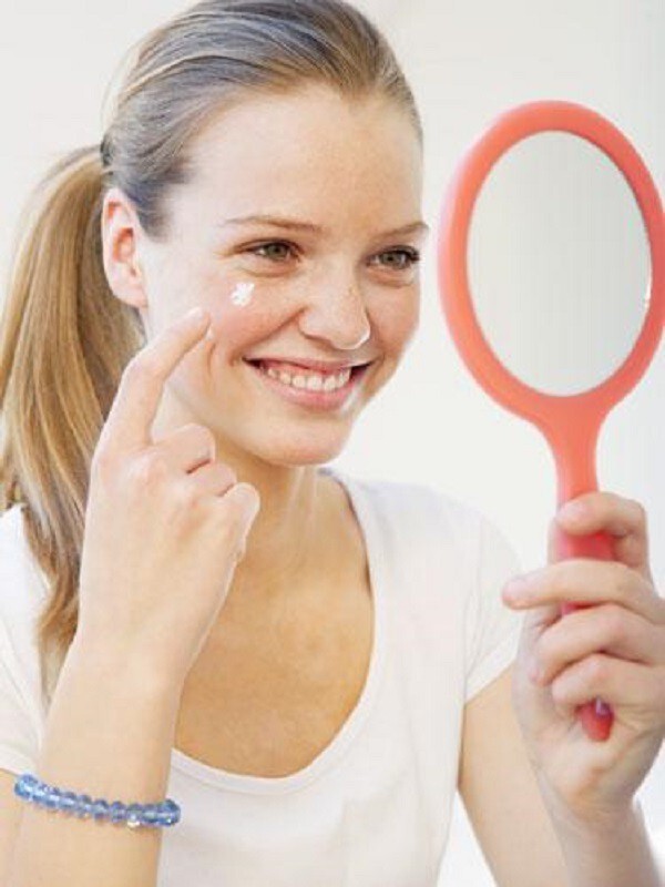 17 неожиданных способов использования зубной пасты в быту