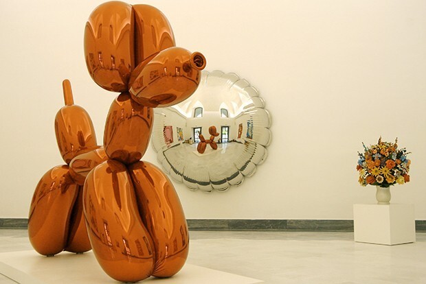 «Собака из воздушных шаров (Оранжевая)», 1994-2000