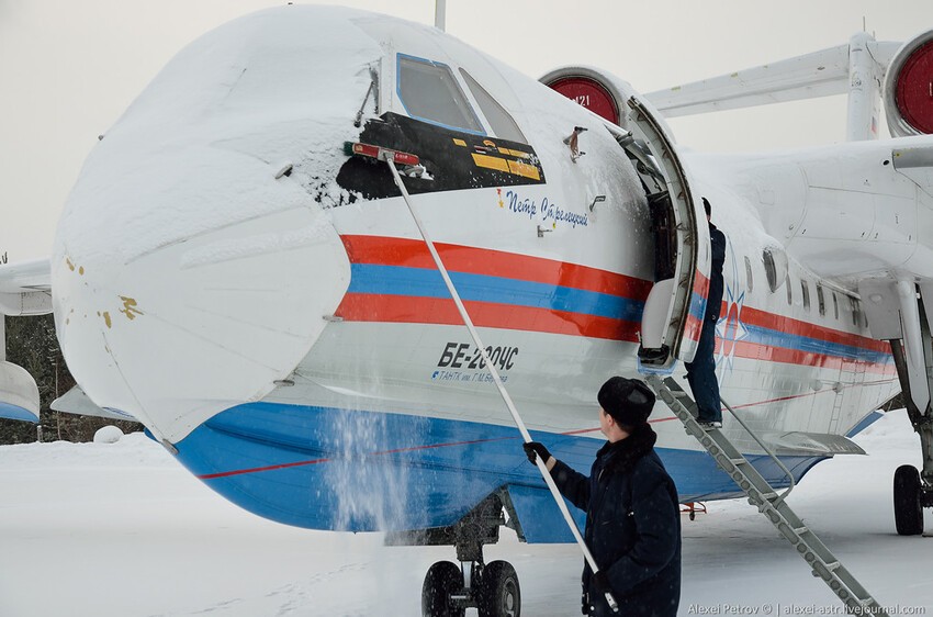 Самолеты. БЕ-200ЧС