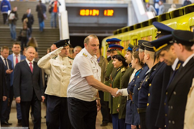 Московскому метро 80 лет! Выставка ретро-вагонов